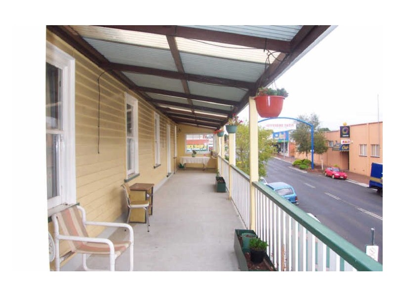 28 Goldie Street “Save A Buck”, Wynyard TAS 7325