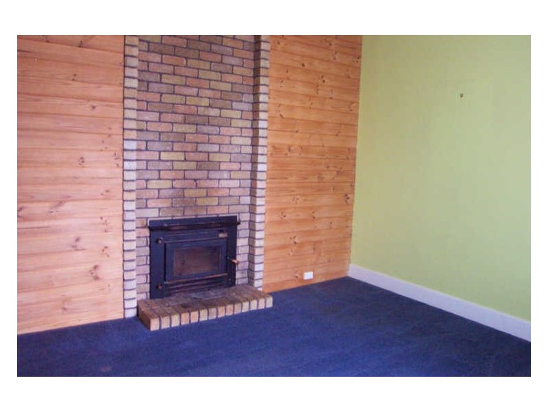64 Saunders Street, Wynyard TAS 7325