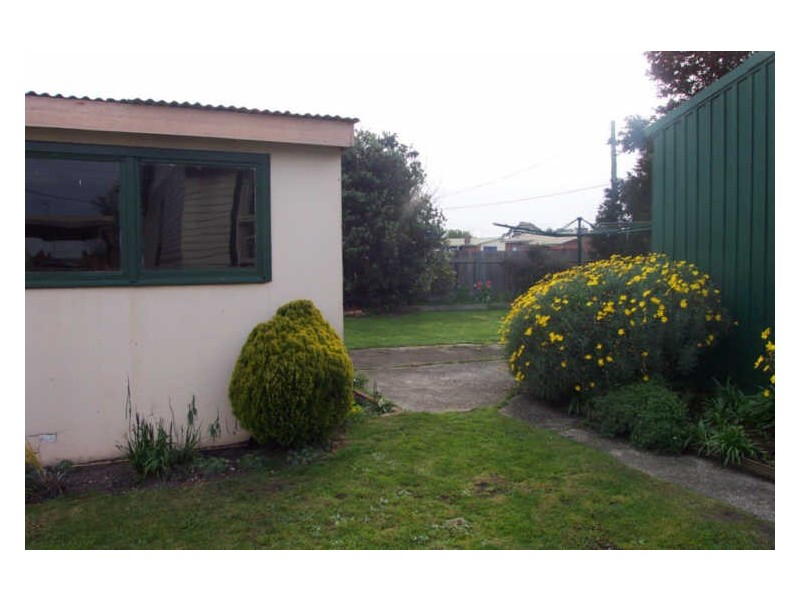 64 Saunders Street, Wynyard TAS 7325