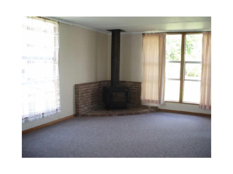 3 Laurel Drive, Rosebery TAS 7470
