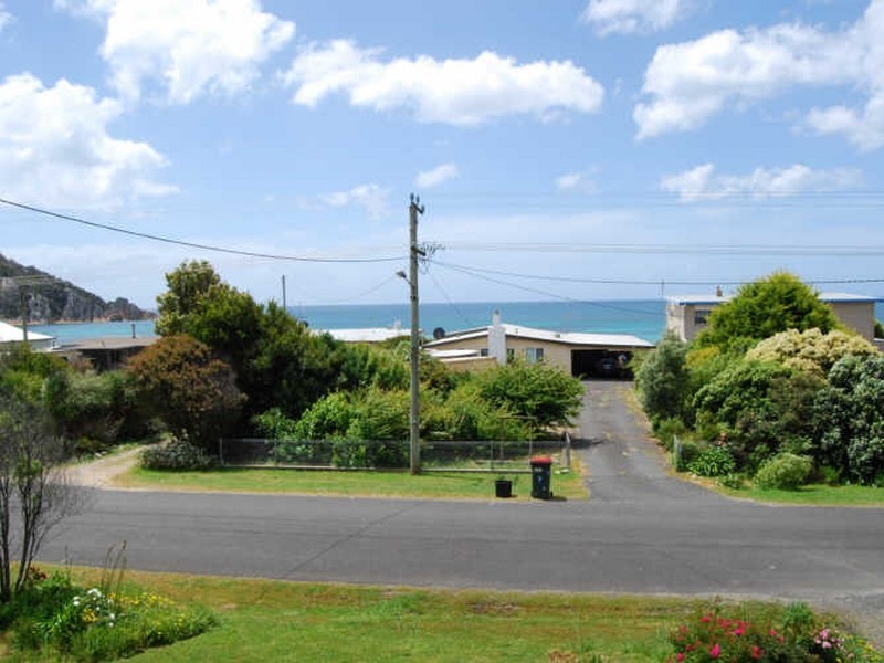 90 Irby Boulevard, Sisters Beach TAS 7321