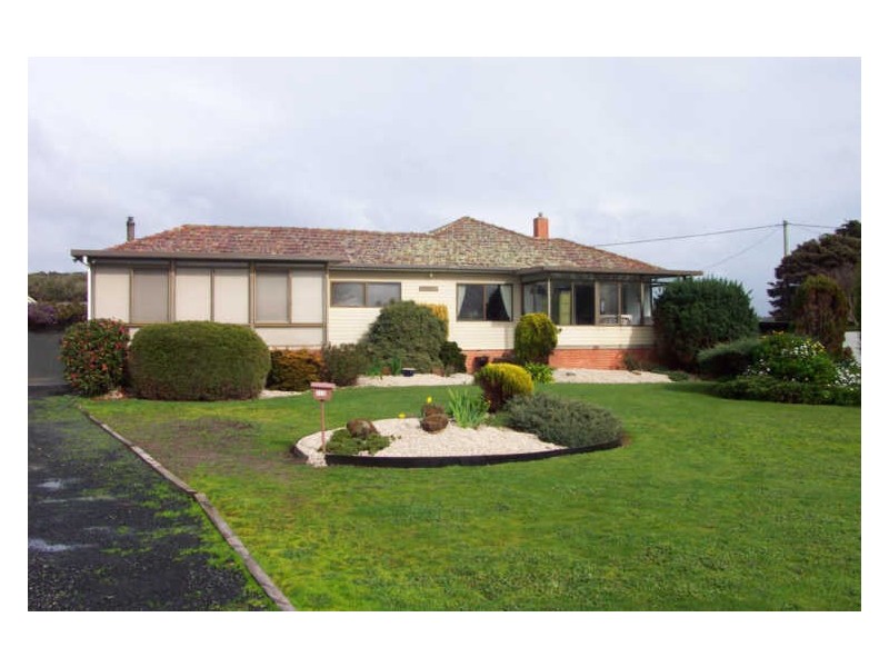 215 Old Bass Highway, Wynyard TAS 7325