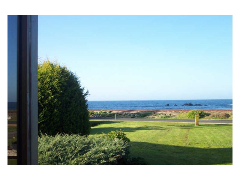 215 Old Bass Highway, Wynyard TAS 7325