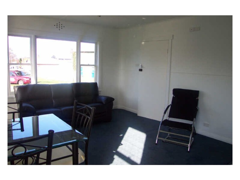 1/30 Saunders Street, Wynyard TAS 7325