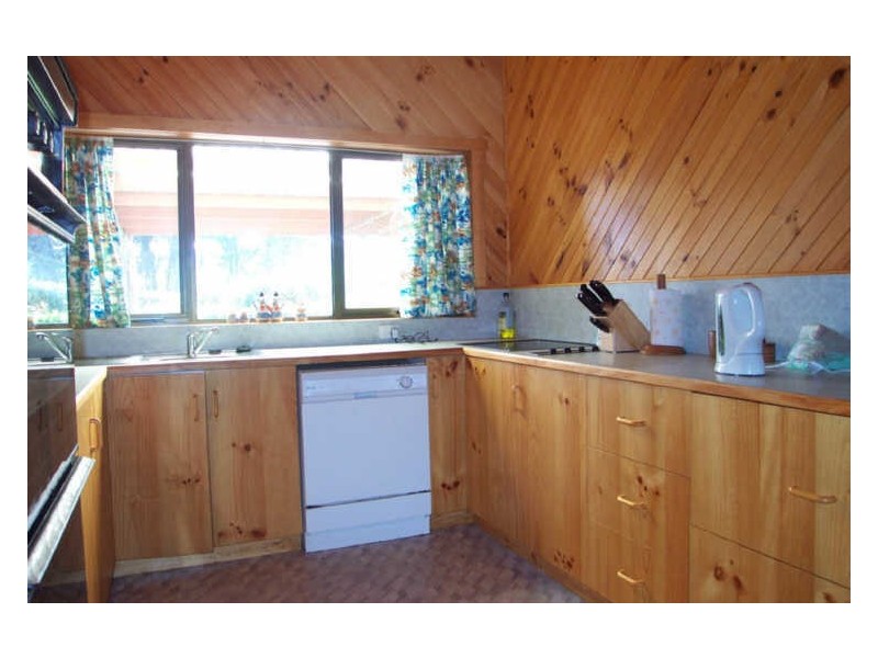 10 Table Cape Road, Wynyard TAS 7325