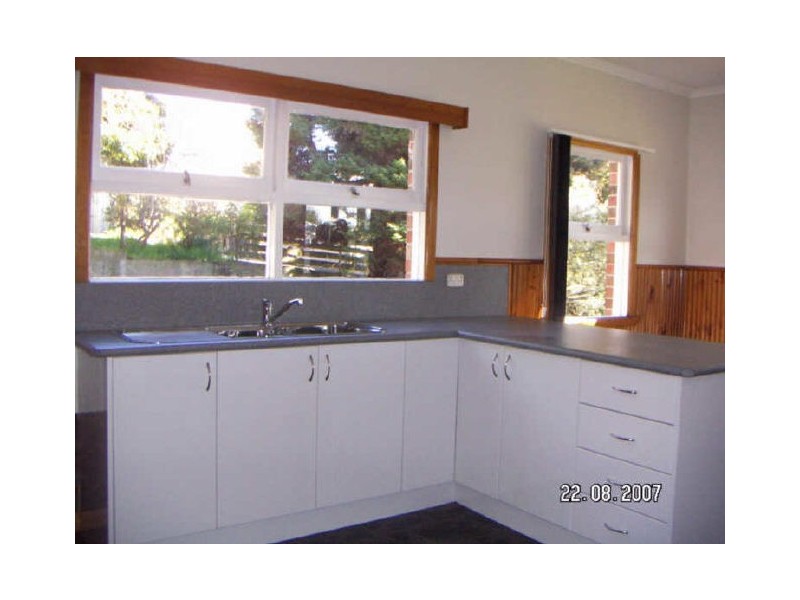 31 Athol Street,, Somerset TAS 7322