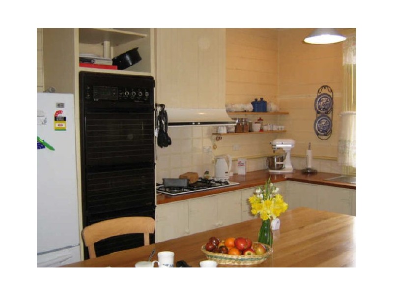 Main Street, Waratah TAS 7321