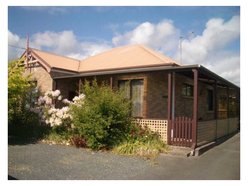 36 Saunders Street, Wynyard TAS 7325