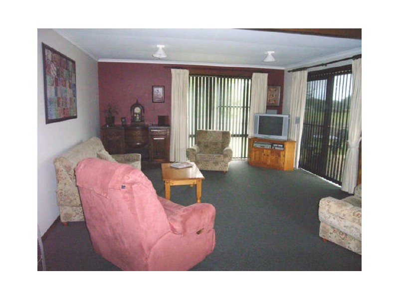 19349 Bass Highway, Rocky Cape TAS 7321