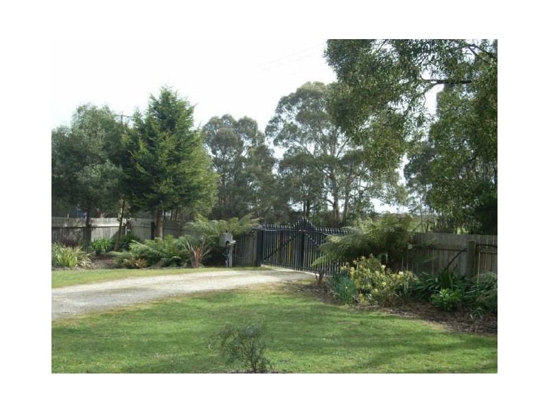 19349 Bass Highway, Rocky Cape TAS 7321