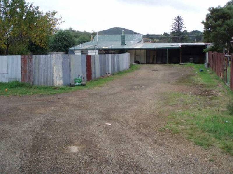 64 Main Street, Zeehan TAS 7469