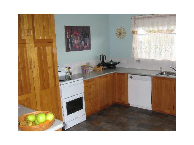 18 Deacon Street, Burnie TAS 7320