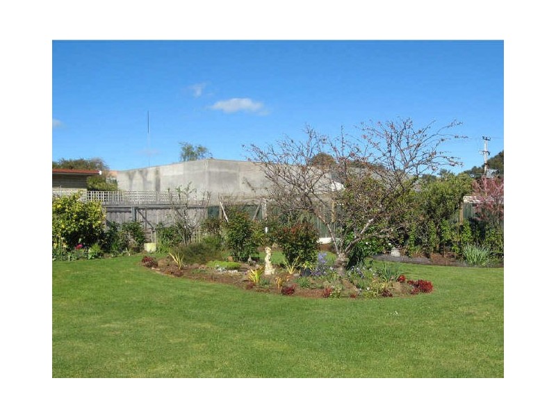 18 Deacon Street, Burnie TAS 7320