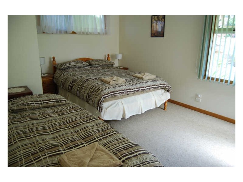 69 Old Bass Highway, Wynyard TAS 7325