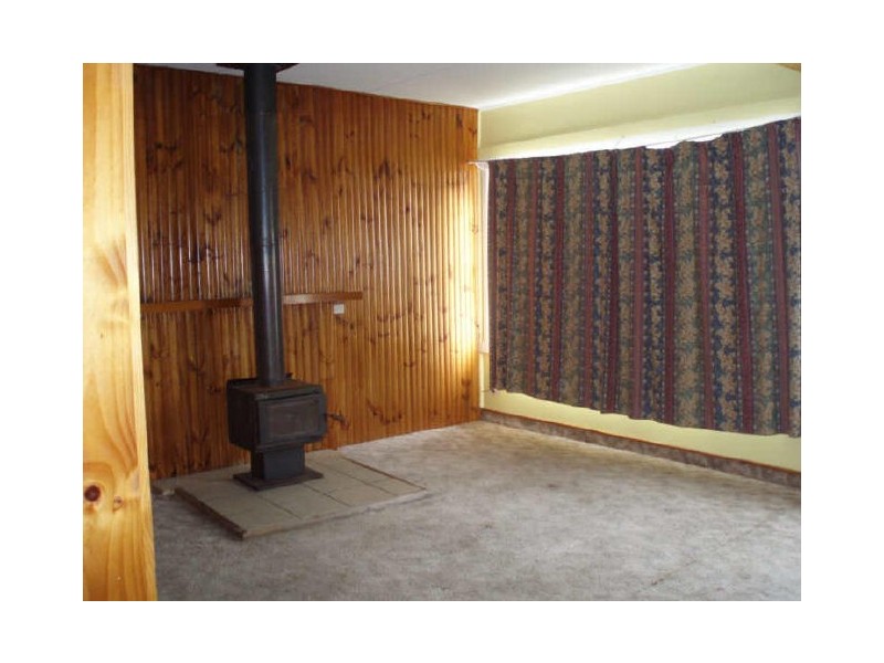 18 Lovett Street, Queenstown TAS 7467