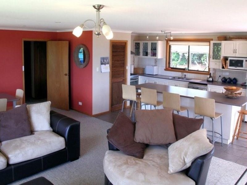 16 Sisters Beach Road, Boat Harbour TAS 7321