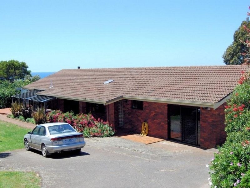 16 Sisters Beach Road, Boat Harbour TAS 7321