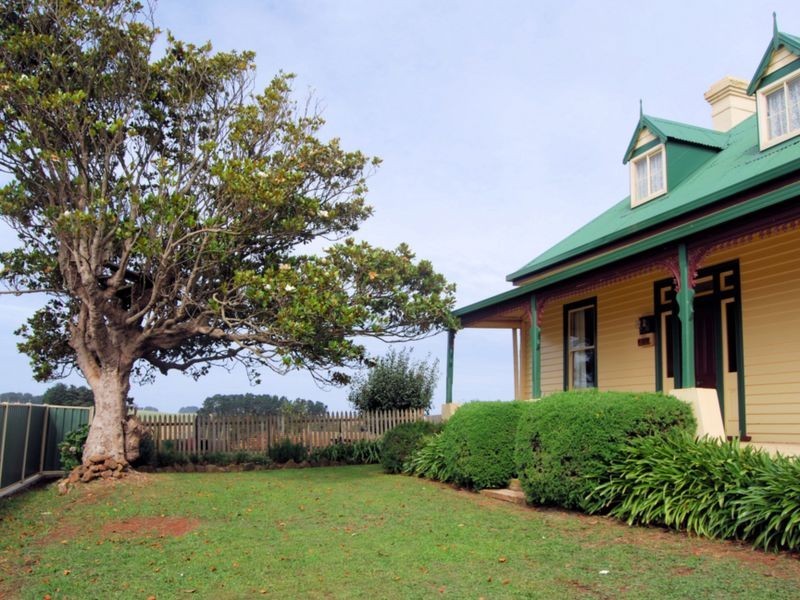 17087 Bass Highway, Flowerdale TAS 7325