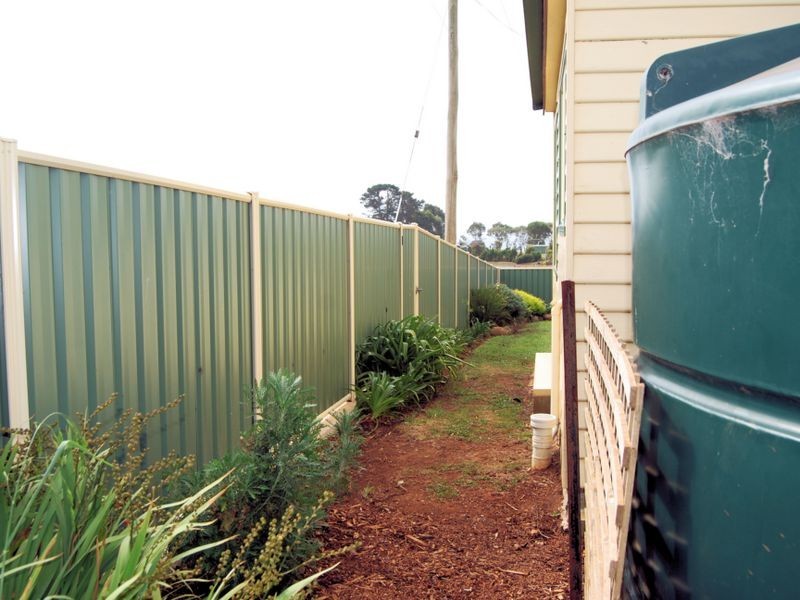 17087 Bass Highway, Flowerdale TAS 7325