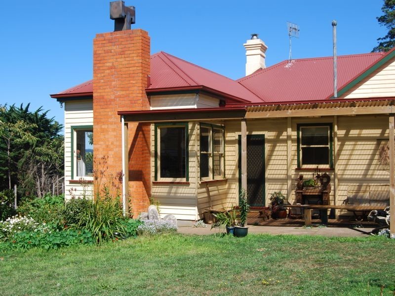 66 Table cape Road, Wynyard TAS 7325