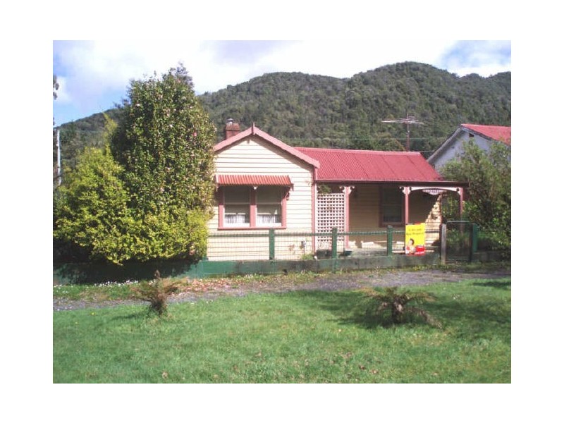 89 Esplanade, Queenstown TAS 7467