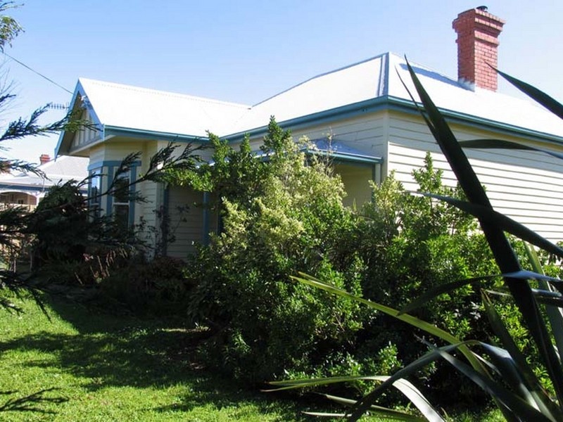 24 Elizabeth Street, Burnie TAS 7320