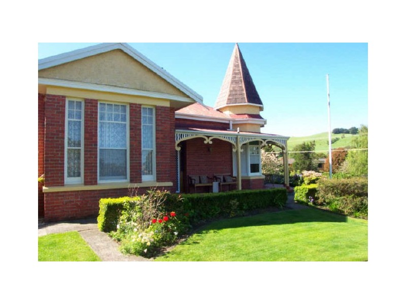 1 Table Cape Road, Wynyard TAS 7325