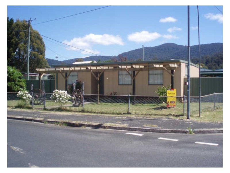 20 Sophia Street, Tullah TAS 7321