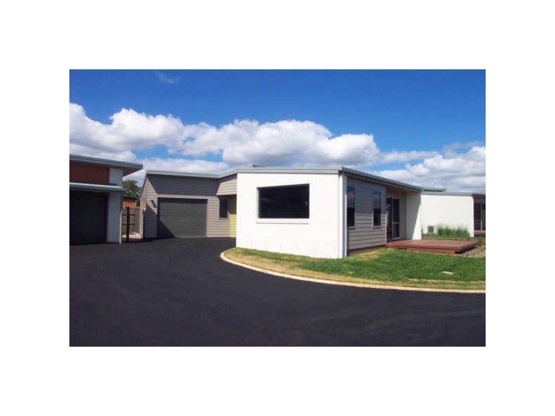 Unit 2/3 Bowick Street,, Wynyard TAS 7325