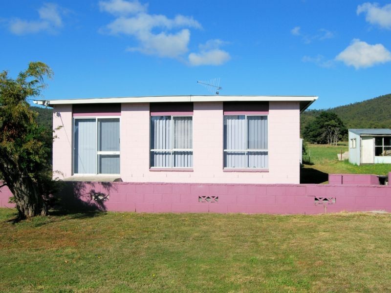 38 Irby Boulevard, Sisters Beach TAS 7321