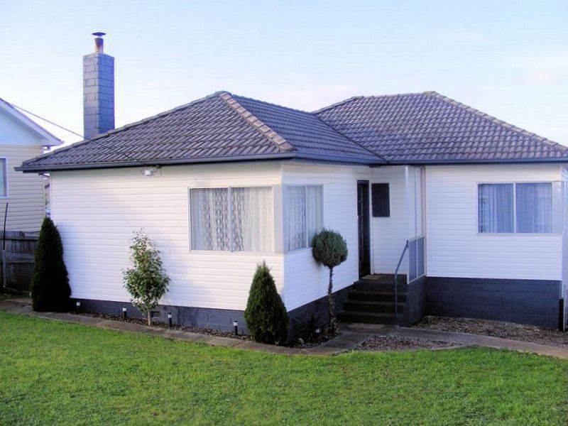 7 Cabot Street, Burnie TAS 7320