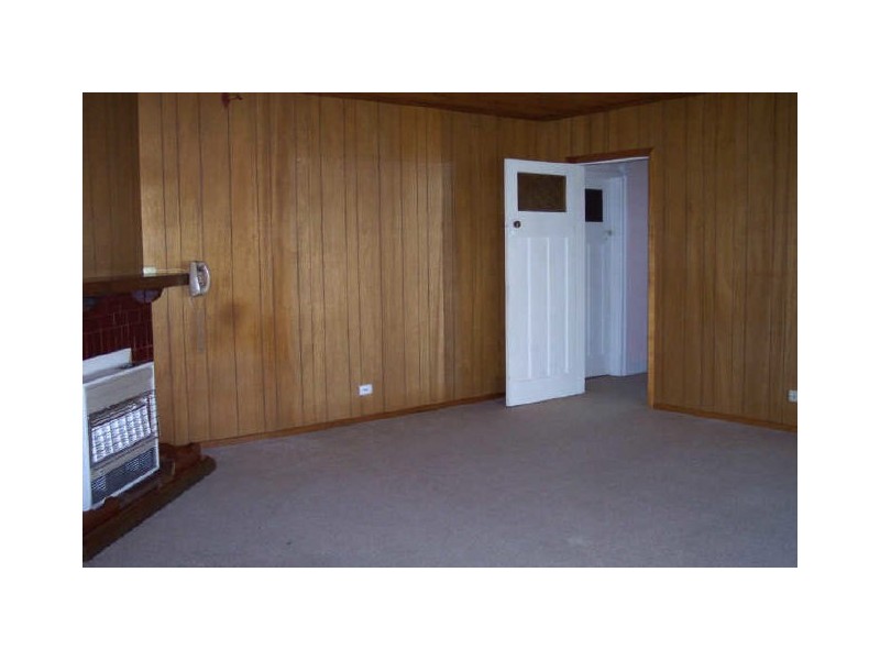 33 Jackson Street, Wynyard TAS 7325