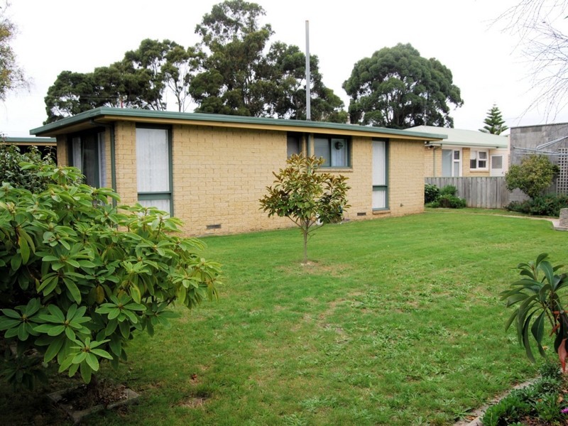 24 Cotton Street, Wynyard TAS 7325