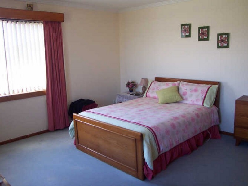 34 Old Bass Highway, Wynyard TAS 7325