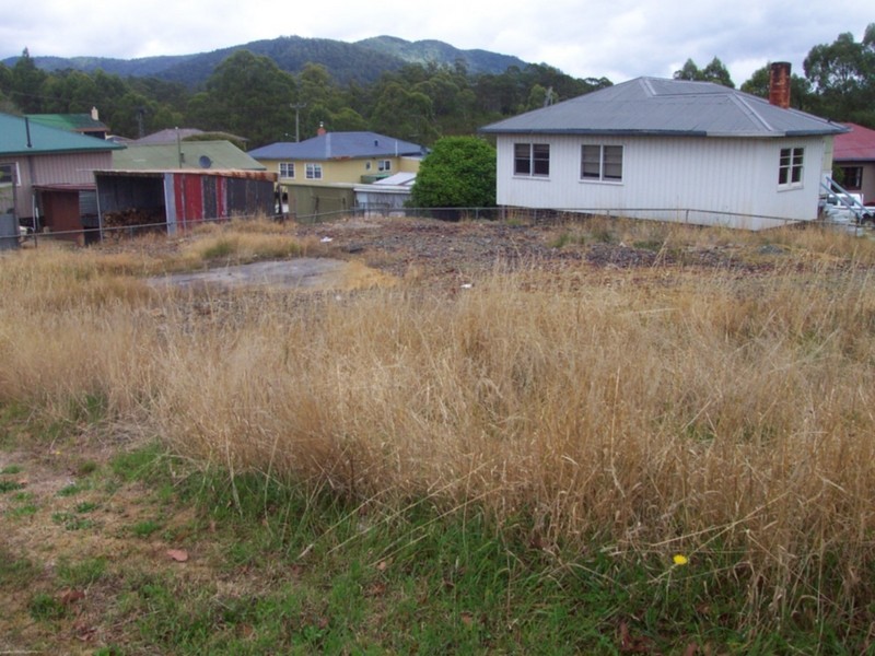 18 Giblin Street, Rosebery TAS 7470