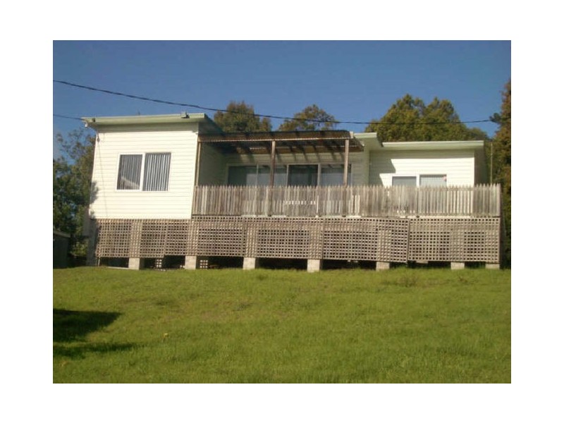 6 Pine Street, Sisters Beach TAS 7321