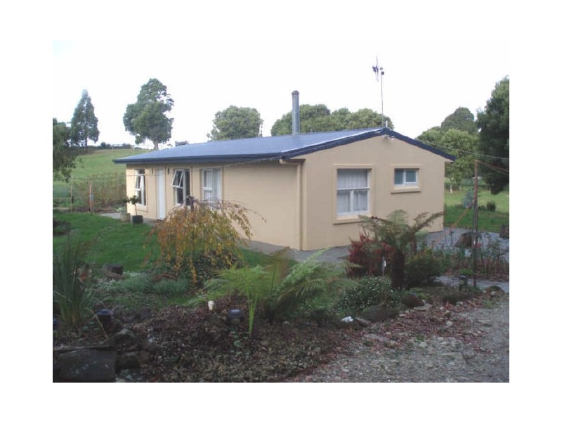 184 Lyons Road, Lapoinya TAS 7325