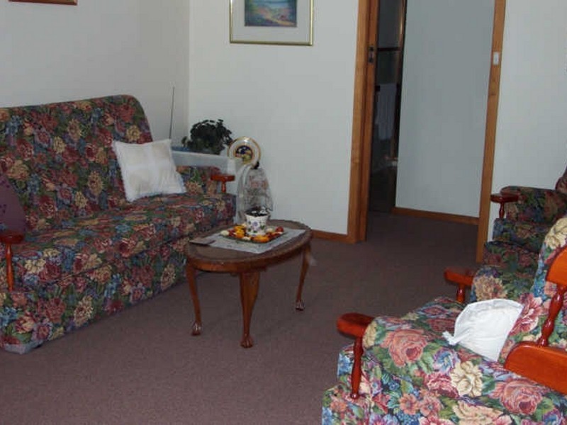 2/17 Esplanade, Wynyard TAS 7325