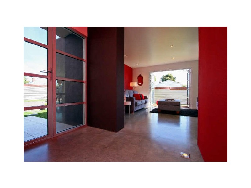 5a Saunders Street, Wynyard TAS 7325