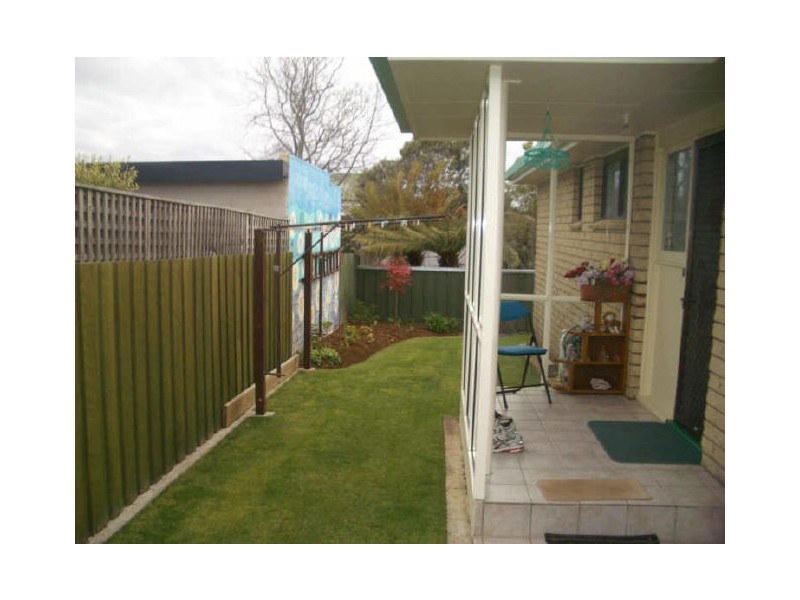 2/24 Park Street, Wynyard TAS 7325