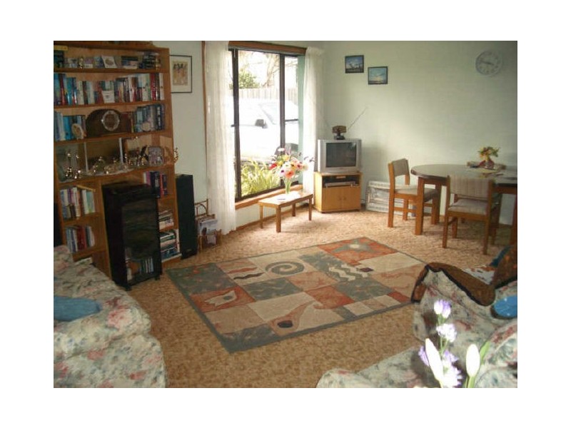 2/24 Park Street, Wynyard TAS 7325