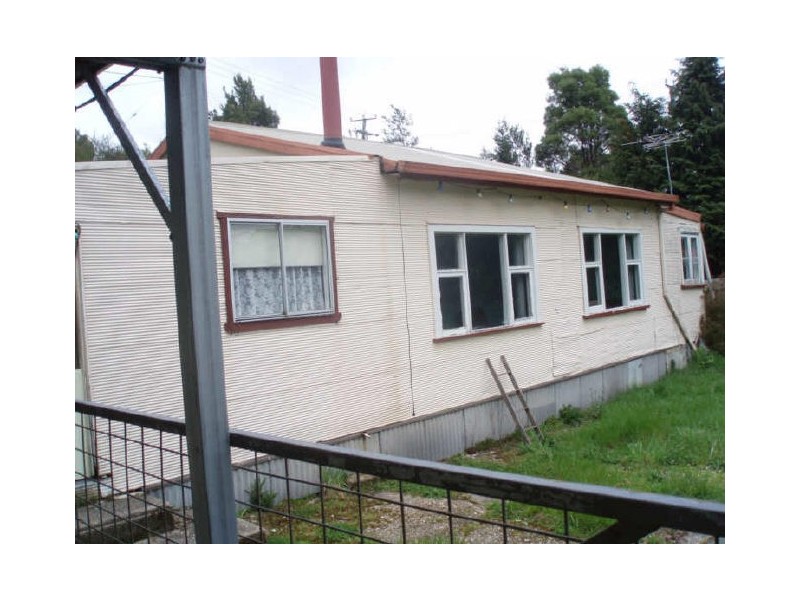 10 Pontifex Street, Queenstown TAS 7467