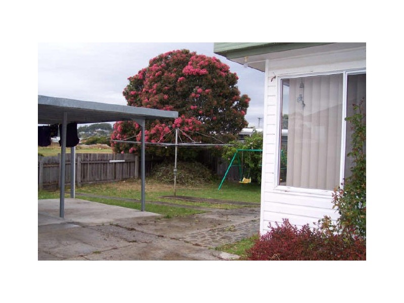12 Raglan Street,, Somerset TAS 7322
