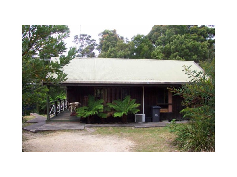 13 Kenelm Avenue, Sisters Beach TAS 7321