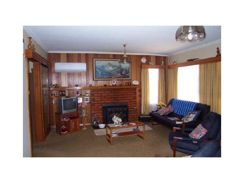 16 Austin Street, Wynyard TAS 7325