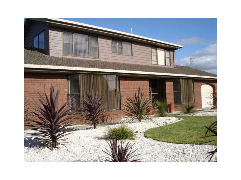9 Freestone Crescent, Wynyard TAS 7325