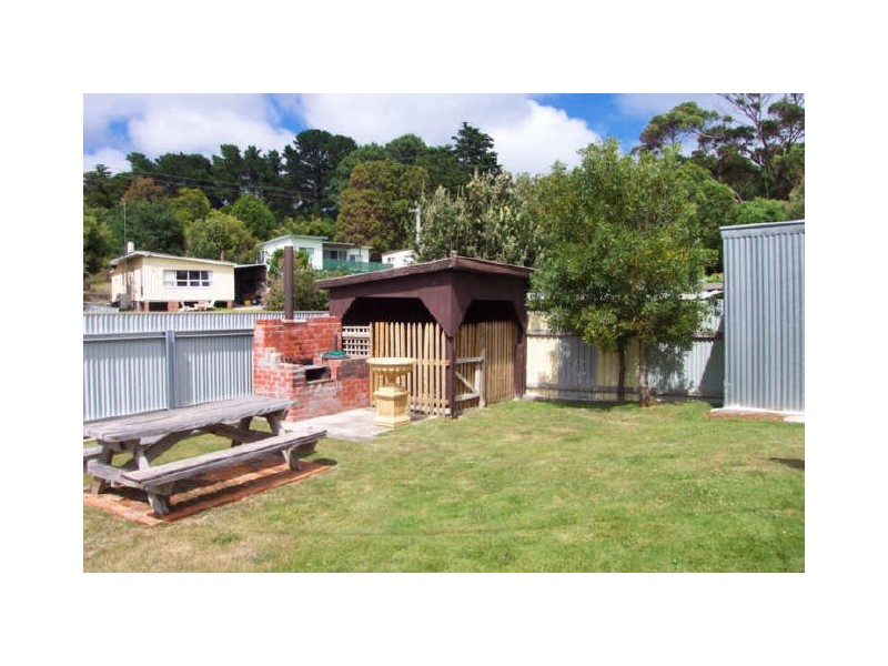 12 East Boulevard, Sisters Beach TAS 7321