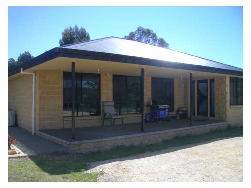 43 Pecks Road, Wynyard TAS 7325