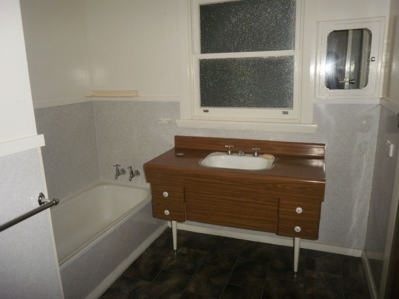24 Gellibrand, Zeehan TAS 7469