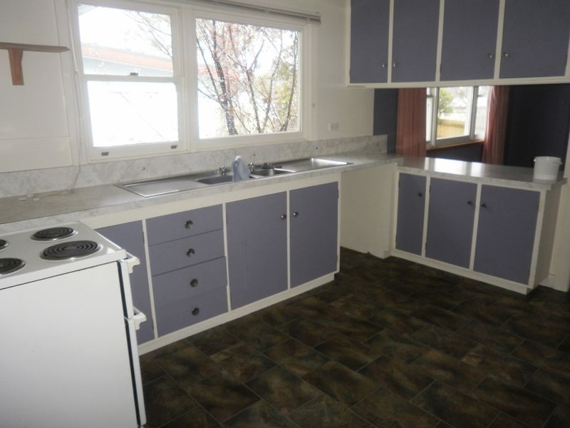 24 Gellibrand, Zeehan TAS 7469